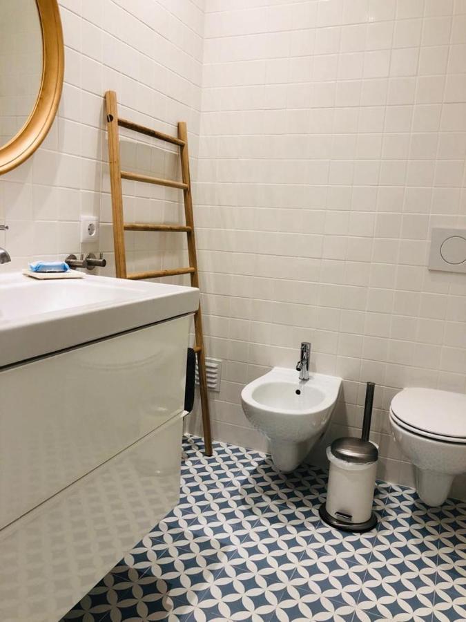 Apartamento espaçoso e confortável no centro do Montijo Exterior foto